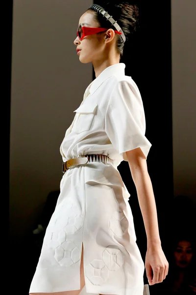 Look 35
